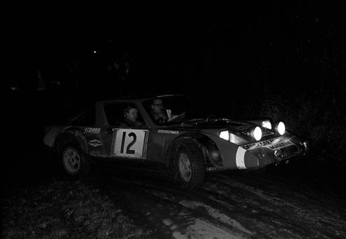 Clan crusader during the targa - clan,
