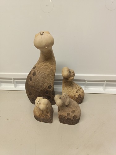 Bundle artforum farmyard - of,