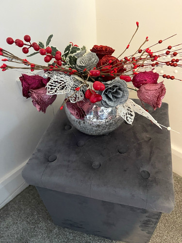 Preloved christmas flower - preloved,