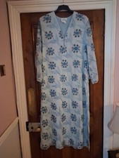  Vintage Valentino Intimo