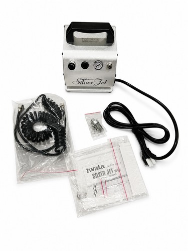 Iwata studio series - studio, jet
