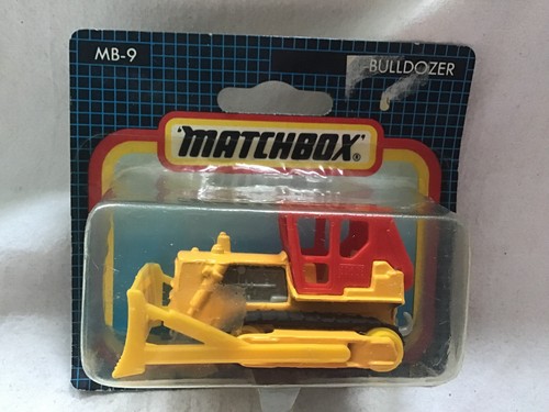 Matchbox bulldozer with - 9,