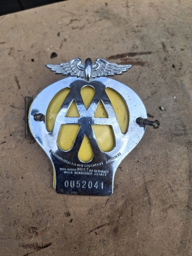 Old vintage badge - aa,