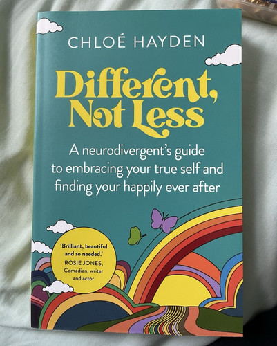 Chloé hayden different not - different,,