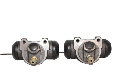 Rear brake cylinder pair - rear,