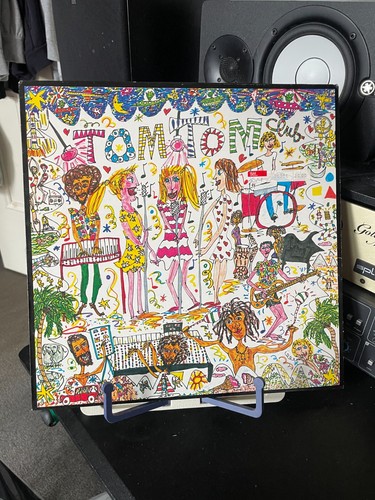 Tom club - tom, –