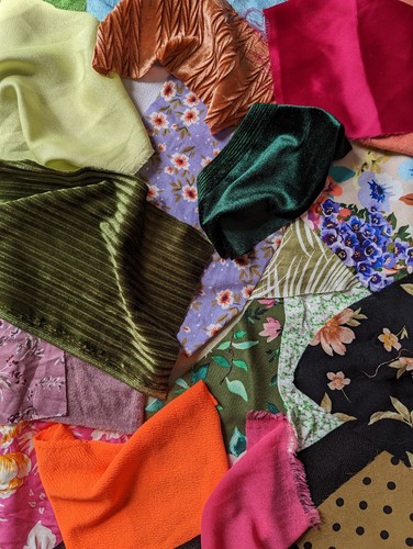 Fabric offcuts velvet satin - offcuts,