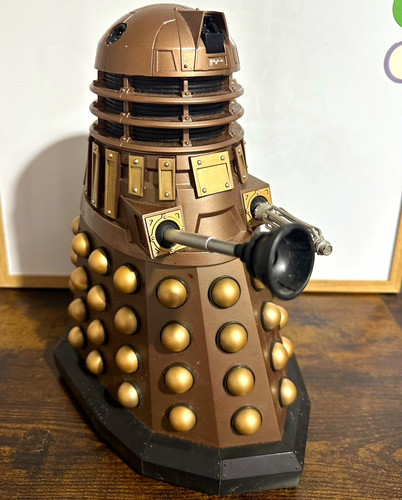 Doctor who dalek figure - doctor,