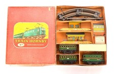 AC4626: Vintage French HORNBY 0 Gauge Clockwork M7 Train Set incl. Accessories