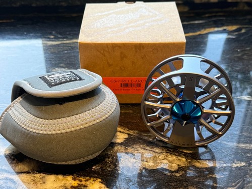 Lamson guru reel 7 - -7+, arctic