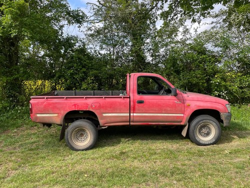 Toyota hilux 4wd 4 turbo - 4wd,