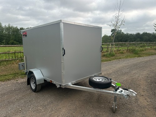 Brand new 8x4 box - box, trailer