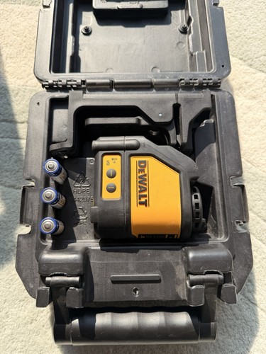 Dewalt dw088 cross - cross-line, laser
