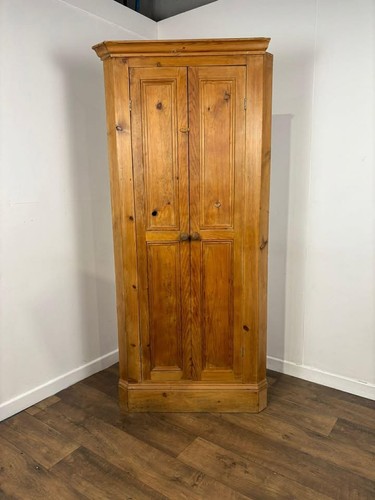 Vintage stripped pine - vintage,