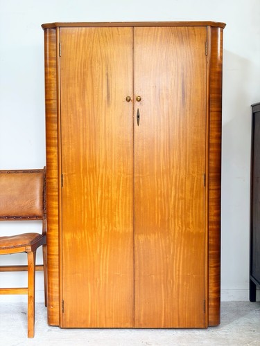 Mid century modern wardrobe - mid,