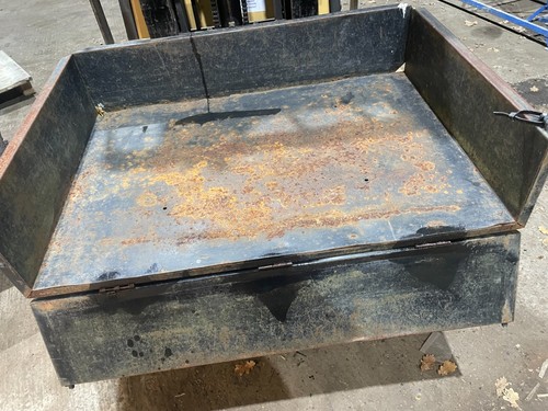 Metal body tailgate x ezgo - tailgate,