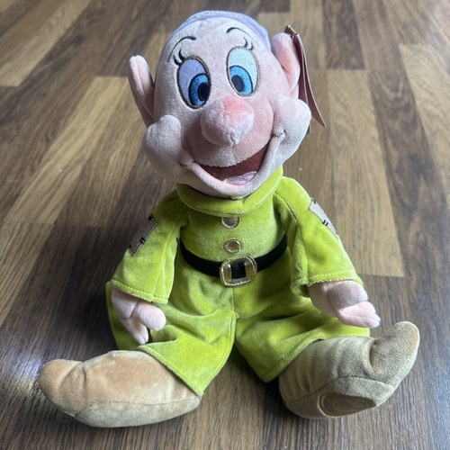Disney store snow white dwarf - store,