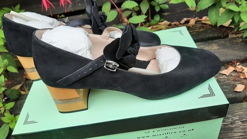 Size miss l fire - size, 6