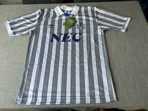 Everton 1990 3rd shirt score - 3rd,