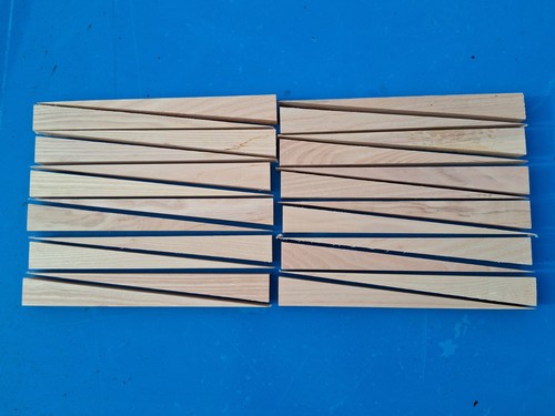 Hardwood wooden wedges - 40,