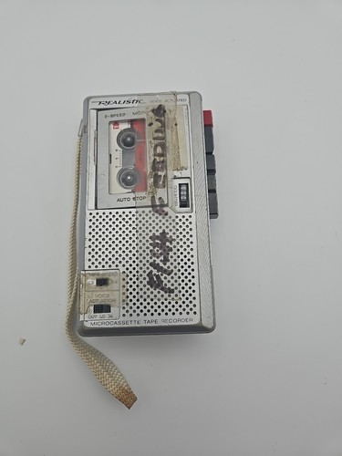 Realistic micro cassette - micro, 18