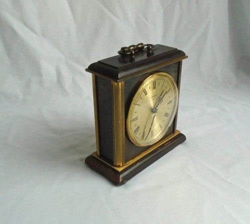 Vintage metamec quartz mantle - quartz,