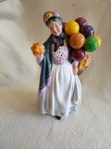 Royal doulton figurine - royal,