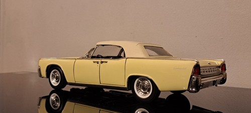 Scale 1963 lincoln - scale,