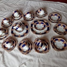 JOB LOT 35 PIECE SET SALISBURY
