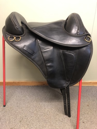 Torsion dressage treeless - torsion,