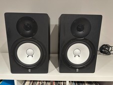 Yamaha HS80M Studio Monitors (Pair) + Millenium Stands – Excellent Condition