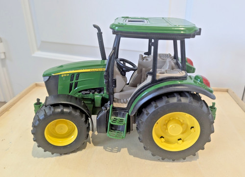 John deere 5115m toy - deere,