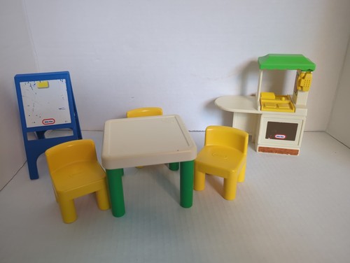 Vtg little tikes dollhouse - vtg,