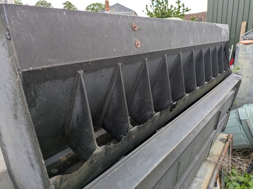 Pig feeder 5ft6 - pig, length
