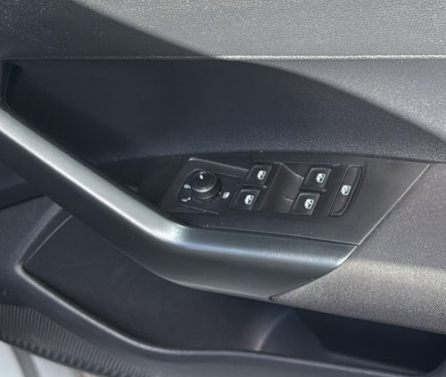 Volkswagen polo 5dr 2017 - polo,