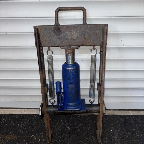 Ram hydraulic pipe - pipe, squeeze