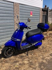 ELECTRIC 2 SEATER  MOPED