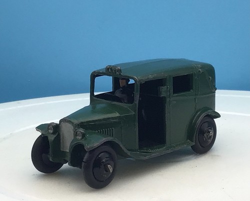 Dinky 36g taxi with - dinky, driver