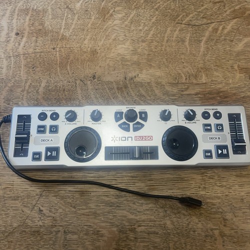 Numark dj2go controller - numark,