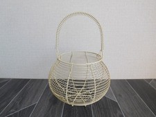 Egg Collecting Basket Round