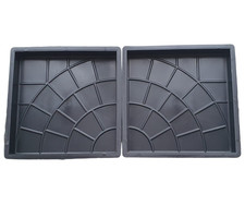 LARGE Set of 2 Plastic Garden Paving Slab Moulds Concrete Floor Tiles Driveway