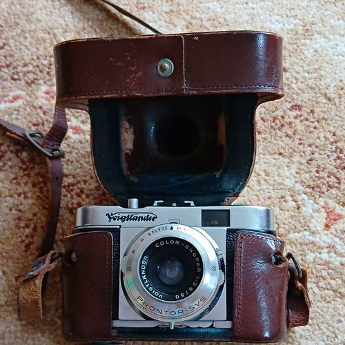 Voigtländer vito 35mm film - b,