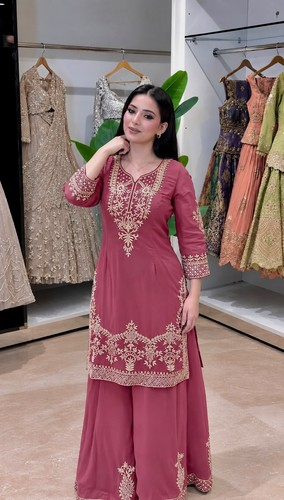 Salwar kameez indian pakistani - indian,