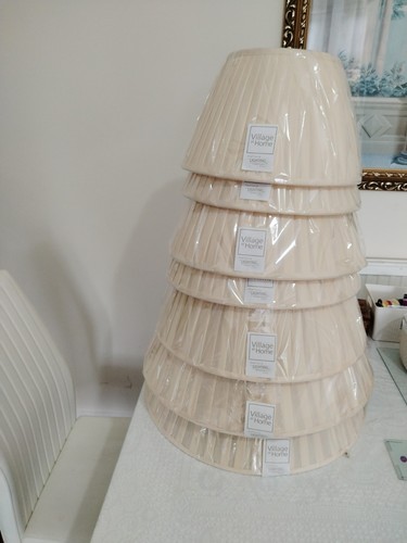 Villa satin knife pleated drum - villa,