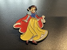 Snow White Pin Badge Disney Princess Enamel Metal Brooch Seven Dwarfs