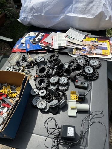 Meccano and nex spares - and, k’nex