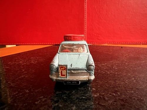 Corgi toys 236 austin a60 - corgi,