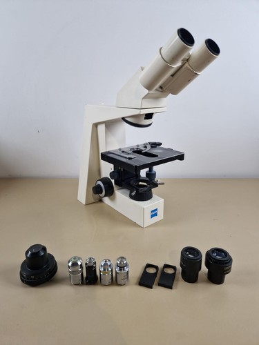 Microscope zeiss axiolab re - zeiss,