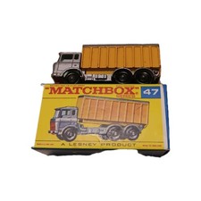 Vintage Lesney Matchbox #47 Tipper Container Truck Regular Wheel 1968