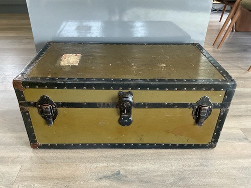 Vintage steamer travel trunk - steamer,